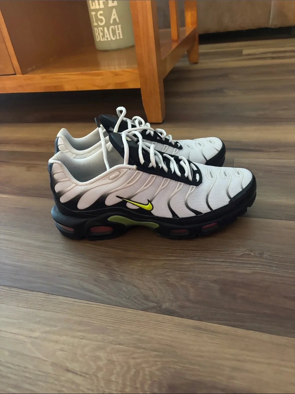 Nike Men's White and Black Athletic Sneakers with Neon Green Swoosh